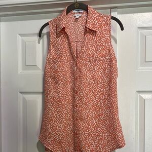 Express coral and White Sleeveless Blouse with Collar